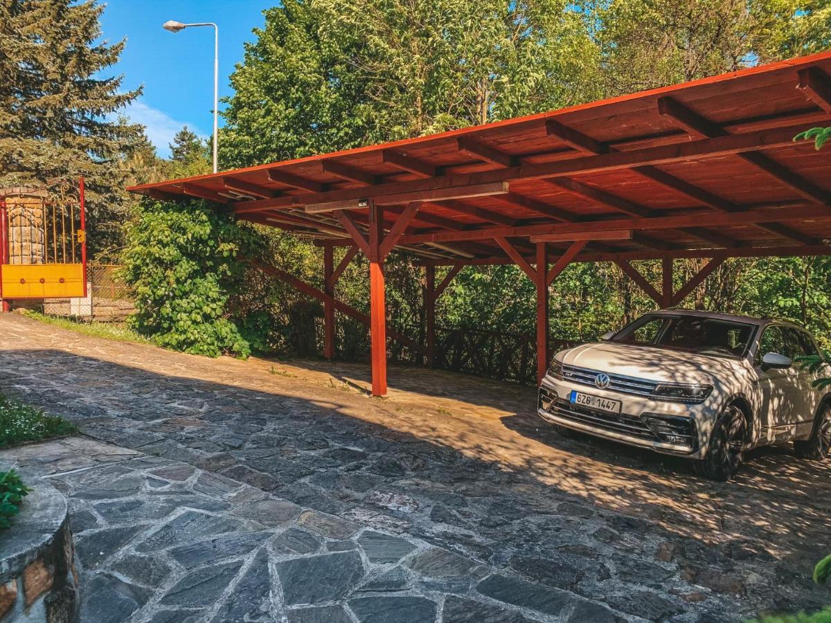 Villa Emausy Luhačovice Zewnętrze zdjęcie