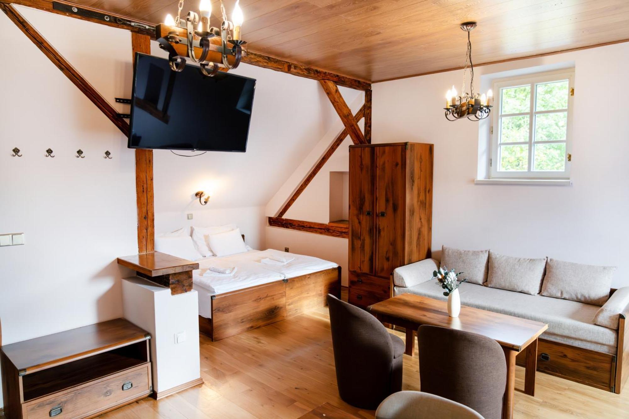 Villa Emausy Luhačovice Zewnętrze zdjęcie
